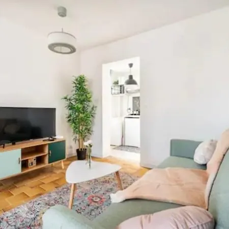 Grand 34m2, Paris Disneyland, Aeroport Cdg, Parc Asterix, Gare De Chelles Gournay Apartment *